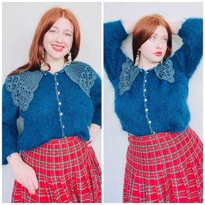 1980s Vintage Teal Mohair Cardigan / Shag Fuzzy Crochet Sweater / Medium